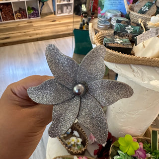 Fleur artisanale- Paillette-argent