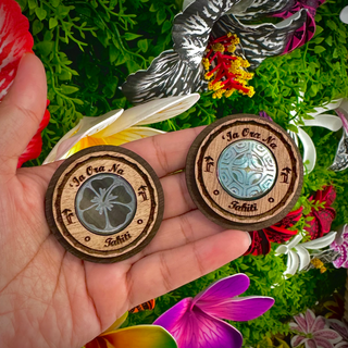 Magnet rond - Nacre gravée-  Ia ora na Tahiti