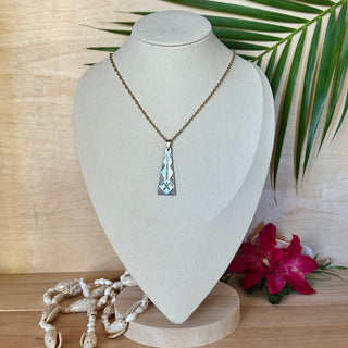 Collier nacre - Acier inoxydable - Création de Tahiti à la Réunion