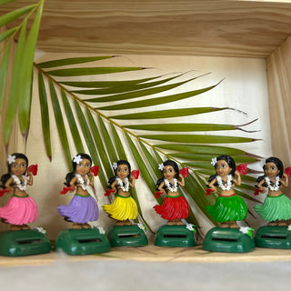 Danseuse Vahine solaire (Voiture) - Version Tahitienne