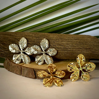 Boucle d'oreilles - Fleur martelée "Kelys" - Acier inoxydable